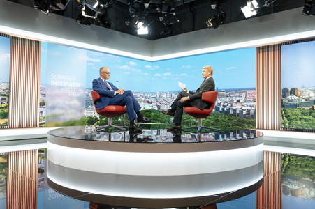 ARD-Sommerinterview mit Friedrich Merz in Berlin