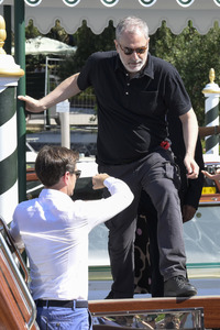 Abfahrt der Jury am Hotel Excelsior, Internationale Filmfestspiele von Venedig 2026