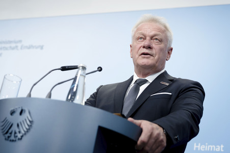 Pressekonferenz zur Vorstellung des Ernteberichts 2025 in Berlin