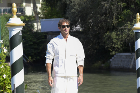 Ankunft von Alex Di Giorgio am Hotel Excelsior, Internationale Filmfestspiele von Venedig 2026