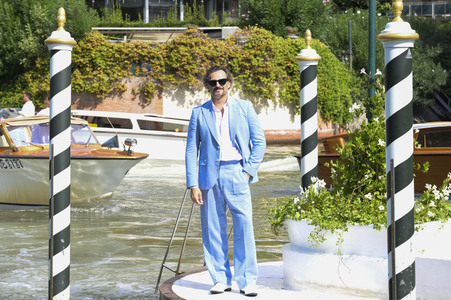 Ankunft von Asier Etxeandia am Hotel Excelsior, Internationale Filmfestspiele von Venedig 2026