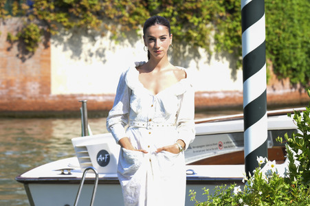 Ankunft von Esmeralda Pimentel am Hotel Excelsior, Internationale Filmfestspiele von Venedig 2026