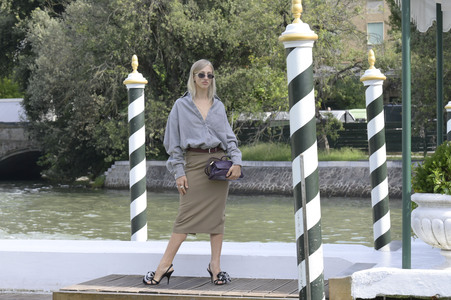 Ankunft von Virna Toppi und Nicola Del Freo am Hotel Excelsior, Internationale Filmfestspiele von Venedig 2026
