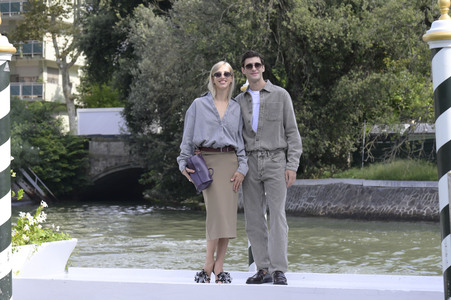 Ankunft von Virna Toppi und Nicola Del Freo am Hotel Excelsior, Internationale Filmfestspiele von Venedig 2026