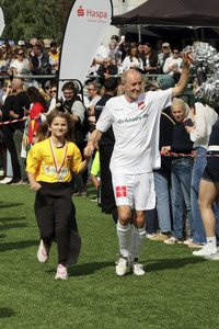 Benefiz-Fußballspiel 'Kicken mit Herz' 2026 in Hamburg