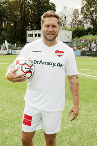 Benefiz-Fußballspiel 'Kicken mit Herz' 2026 in Hamburg