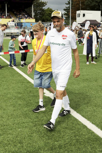 Benefiz-Fußballspiel 'Kicken mit Herz' 2026 in Hamburg
