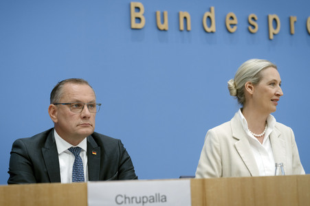 Bundespressekonferenz 'AfD - Auswirkungen der Landtagswahl in Sachsen-Anhalt auf die Bundespolitik' in Berlin