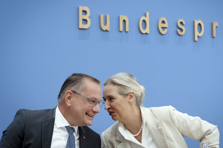 Bundespressekonferenz 'AfD - Auswirkungen der Landtagswahl in Sachsen-Anhalt auf die Bundespolitik' in Berlin