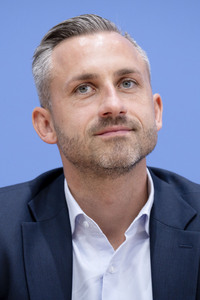 Bundespressekonferenz 'AfD - Auswirkungen der Landtagswahl in Sachsen-Anhalt auf die Bundespolitik' in Berlin