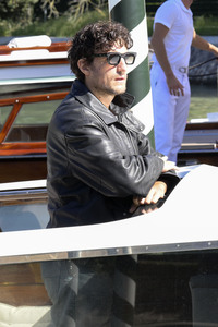 Abfahrt von Louis Garrel vom Hotel Excelsior, Internationale Filmfestspiele von Venedig 2026