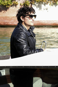 Abfahrt von Louis Garrel vom Hotel Excelsior, Internationale Filmfestspiele von Venedig 2026