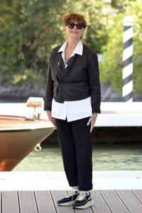 Abfahrt von Susan Sarandon vom Hotel Excelsior, Internationale Filmfestspiele von Venedig 2026