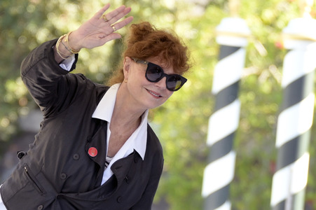 Abfahrt von Susan Sarandon vom Hotel Excelsior, Internationale Filmfestspiele von Venedig 2026