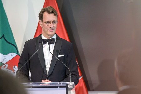 Golden Hour Empfang beim Deutschen Fernsehpreis in Köln