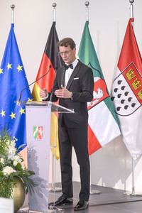 Golden Hour Empfang beim Deutschen Fernsehpreis in Köln