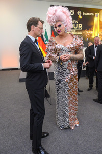 Golden Hour Empfang beim Deutschen Fernsehpreis in Köln