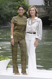 Ankunft von Donatella Finocchiaro und Violante Placido am Hotel Excelsior, Internationale Filmfestspiele von Venedig 2026