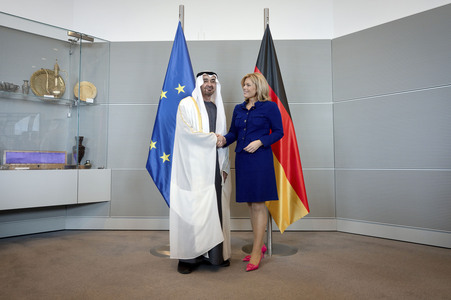 Bundestagspräsidentin Julia Klöckner empfängt den Staatspräsidenten der Vereinigten Arabischen Emirate in Berlin