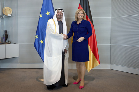 Bundestagspräsidentin Julia Klöckner empfängt den Staatspräsidenten der Vereinigten Arabischen Emirate in Berlin