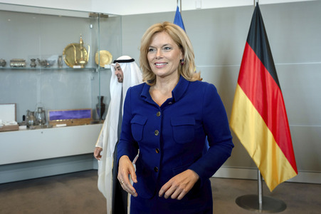 Bundestagspräsidentin Julia Klöckner empfängt den Staatspräsidenten der Vereinigten Arabischen Emirate in Berlin