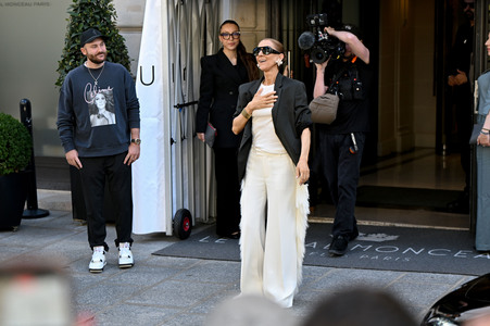 Céline Dion auf dem Weg zur ihrem Konzert in Paris