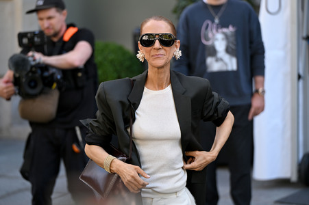Céline Dion auf dem Weg zur ihrem Konzert in Paris