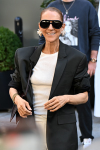Céline Dion auf dem Weg zur ihrem Konzert in Paris