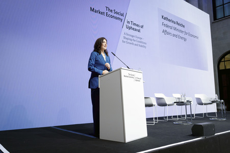Zweites Wirtschaftspolitisches Symposium des Bundesministeriums für Wirtschaft und Energie in Berlin