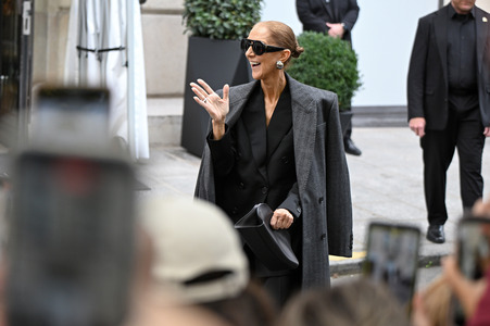 Céline Dion auf dem Weg zu ihrem Konzert in Paris