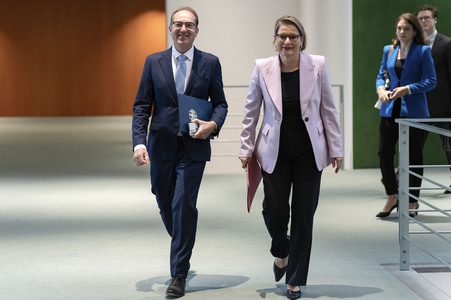 58. Kabinettssitzung des Bundeskabinetts in Berlin