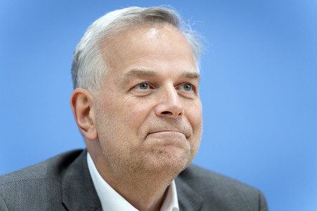 Bundespressekonferenz 'AfD - Auswirkungen der Landtagswahlen in Berlin und Mecklenburg-Vorpommern auf die Bundespolitik' in Berlin