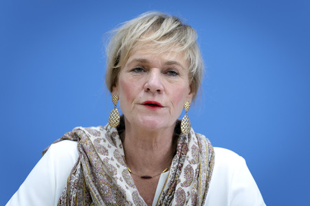 Bundespressekonferenz 'Die Linke - Auswirkungen der Landtagswahlen in Berlin und Mecklenburg-Vorpommern auf die Bundespolitik' in Berlin