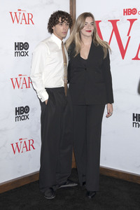 Serienpremiere 'War' in New York