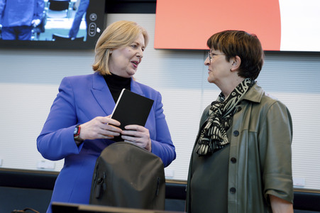 Fraktionssitzung der SPD-Bundestagsfraktion in Berlin