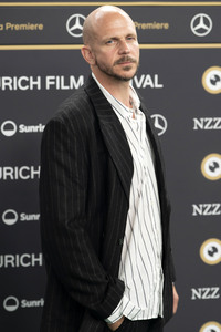 Filmpremiere 'Adult Supervision', Zurich Film Festival 2026