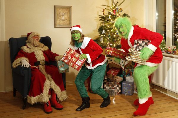GEEK ART: Der Weihnachtsmann und der Grinch