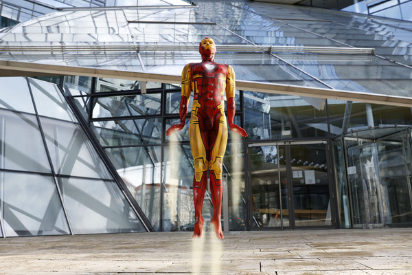 GEEK ART: She-Hulk & Iron Man Bodypainting