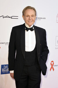 Benefizgala 'Künstler gegen Aids - Die Gala 2016' in Berlin