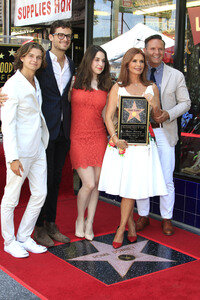Roma Downey erhält einen Stern auf dem Hollywood Walk of Fame in Los Angeles