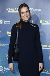 Premiere des 21. Original Roncalli Weihnachtscircus 2025 in Berlin