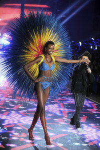 Victoria's Secret Fashion Show 2015