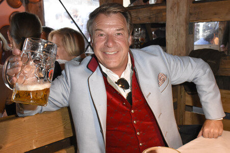 In Käfers Wiesn-Schänke auf dem Oktoberfest 2018 in München