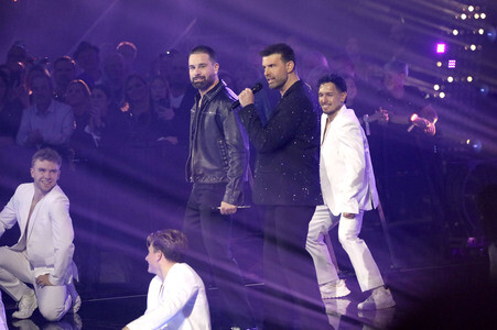 TV-Show 'Silvester-Schlagerbooom 2026 live - Die Wunderlichtershow!' in München