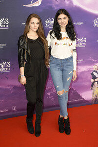 Filmpremiere 'Vampirschwestern 3 - Reise nach Transsilvanien' in München