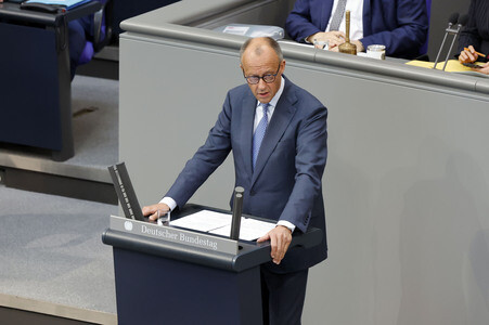 83. Sitzung des Deutschen Bundestages in Berlin