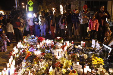 Fans am Unfallort von Paul Walker