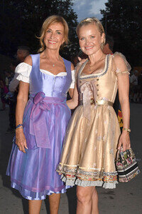 Almauftrieb beim Oktoberfest 2025 in München