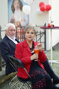 Theaterpremiere 'Der eingebildet Kranke' und 90. Geburtstag von Dieter Hallervorden in Berlin