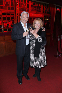 Premiere der Dinner-Show 'Cornelia Poletto Palazzo' in Hamburg